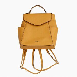 NINE WEST Mustard Faux Leather Med Backpack w/Adjustable Straps ✨Host Pick! ✨